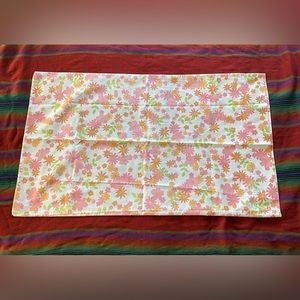 VTG Roebucks Single Standard Spring Pillowcase!